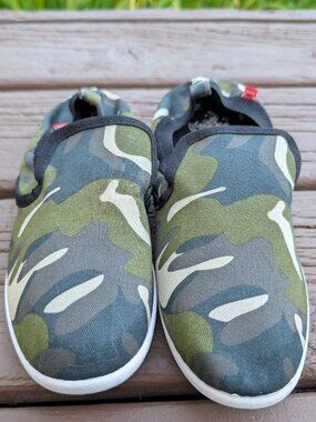 Women's Dimmi Push Camo Slip-On Canvas Fabric Shoes Size 7M